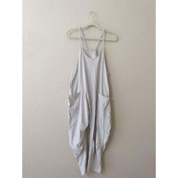 Free People Movement Hot Shot Onesie Light Gray Jumpsuit Size XS/S - Picture 2 of 6